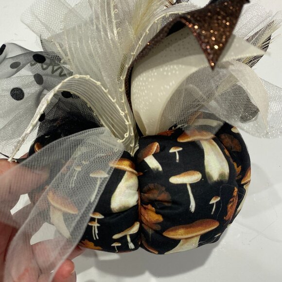 "Mushrooms in The Wild" handmade pumpkin 6.5" x 6.5" black, brown and ivory. - Picture 5 of 5